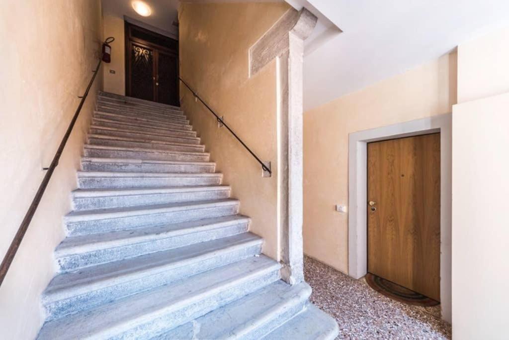 Rialto Apartment With Canal Grande View Venedig Exterior foto